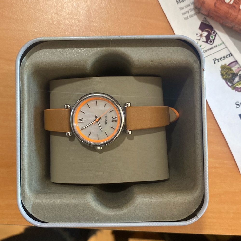 Women’s fossil watch